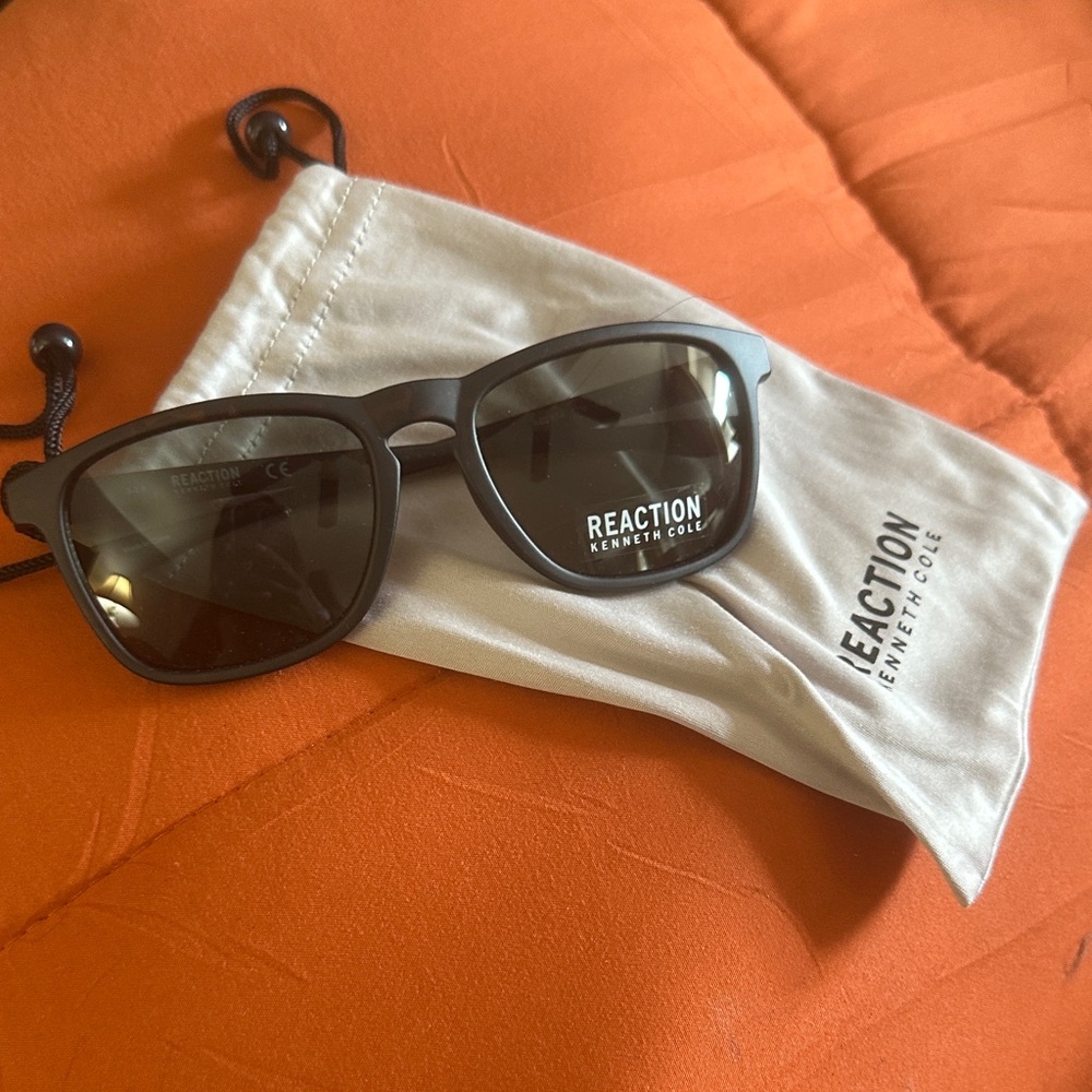 Kenneth Cole Reaction Matte Black Sunglasses